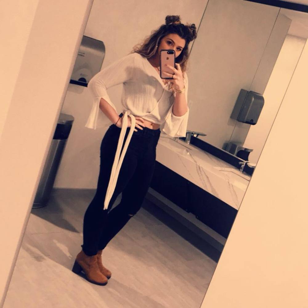 Meet your Posher, Savana